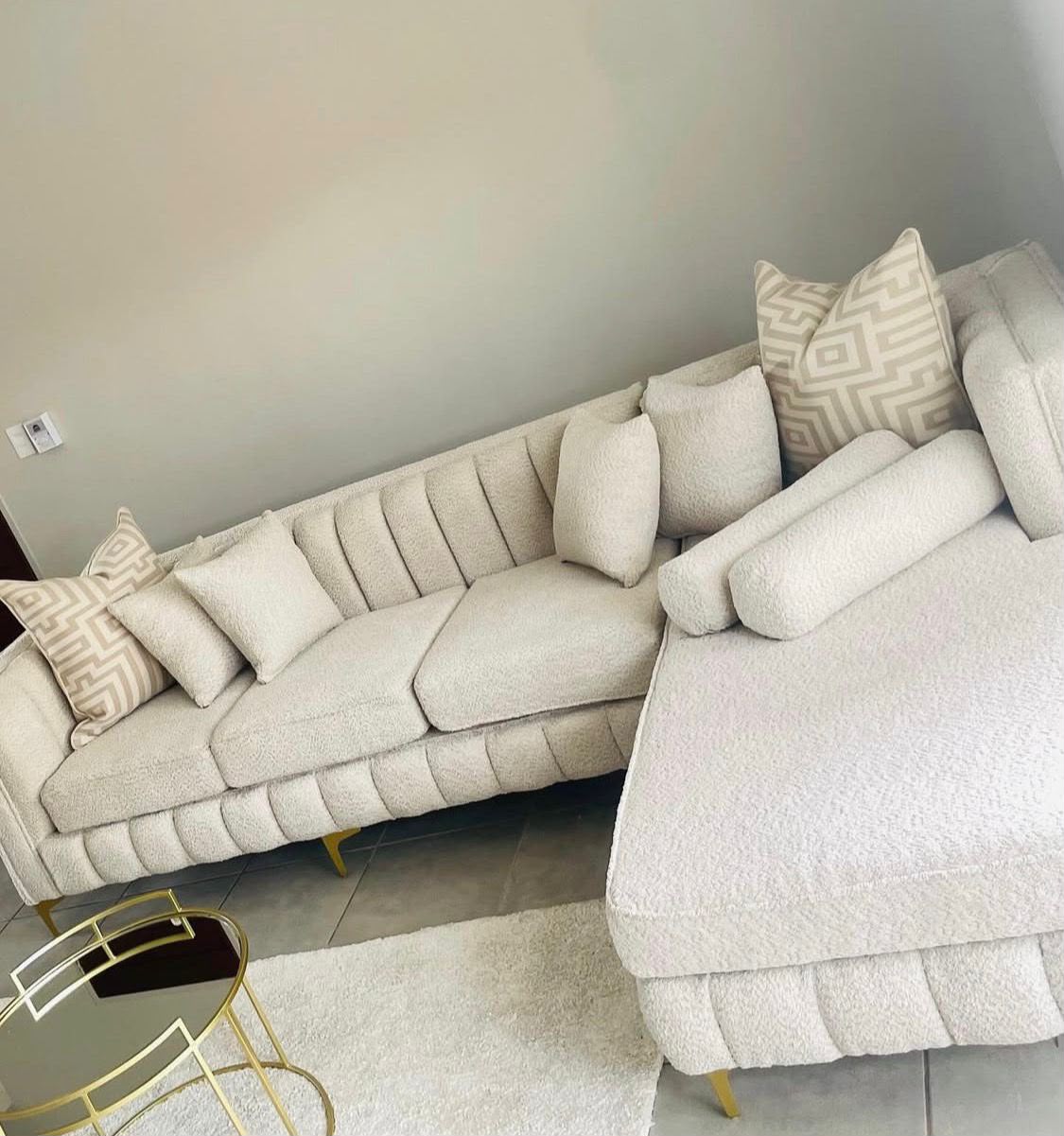Cushions & Throws
