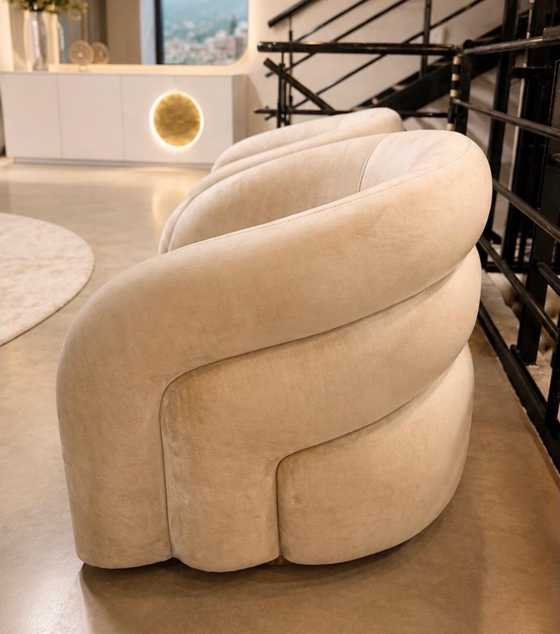 Arm chair