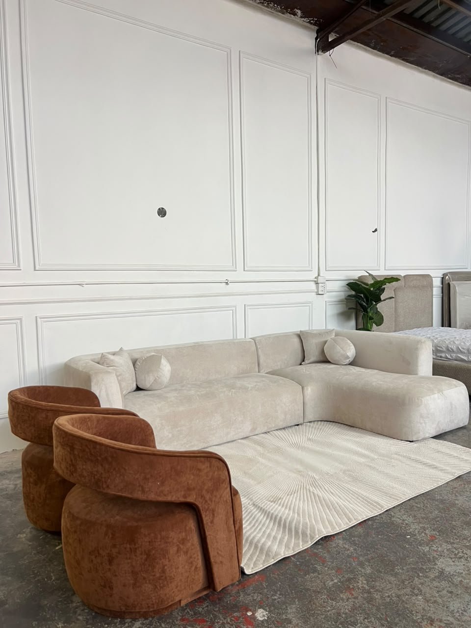 The halo couch
