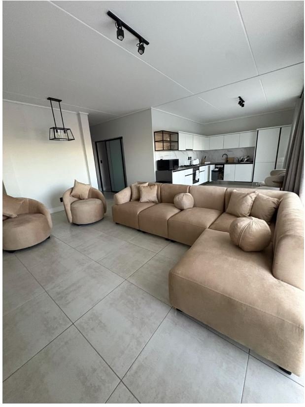 Where Minimal Meets Cozy Set